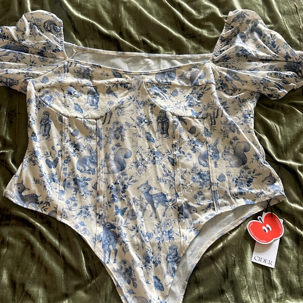 NWT Plus size body suit